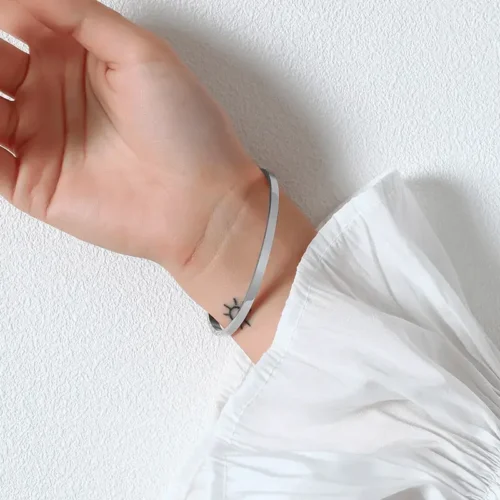 Elegant Stainless Steel Cuff Bracelet Perfect Gift Box Included - Image 10