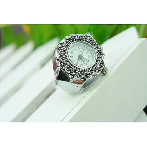 Shop the Intricate Design of the Victoria Ring Watch - Image 4