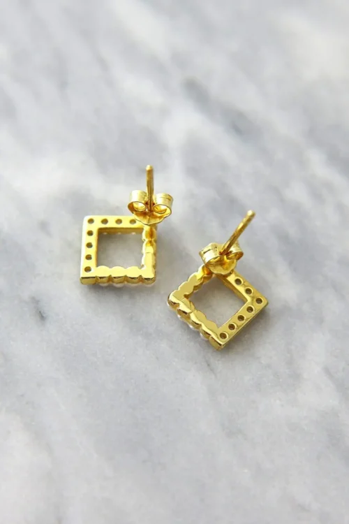 Little Beauty | 24K Gold Filled Stud Earrings with Cubic Zirconia & Acrylic Pearls - Hypoallergenic & Nickel-Free - Image 2