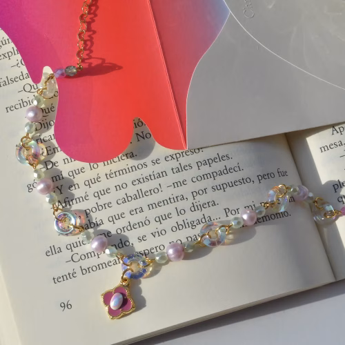 PINK CLOVER Necklace - Image 2