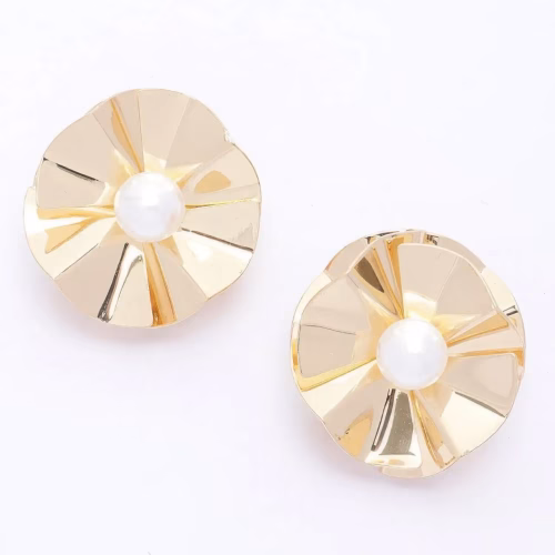 Pearl Metal Earring