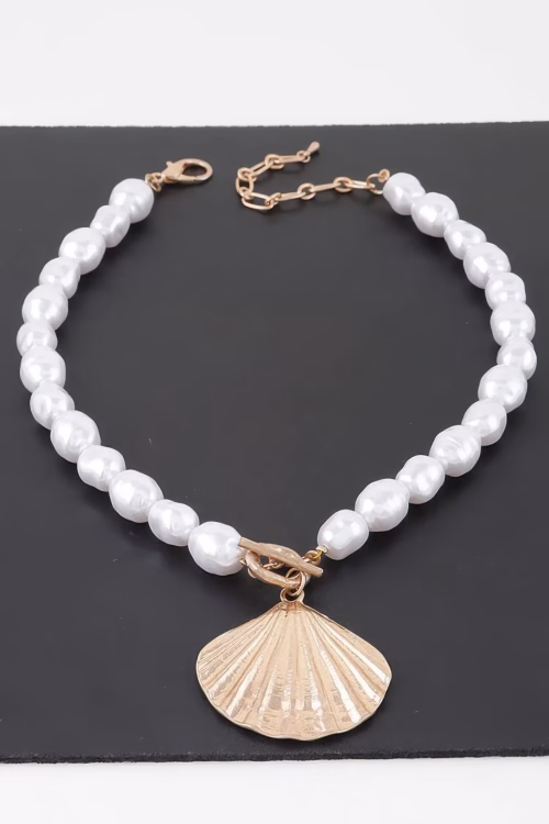 Pearl Seashell Toggle Necklace - Image 2