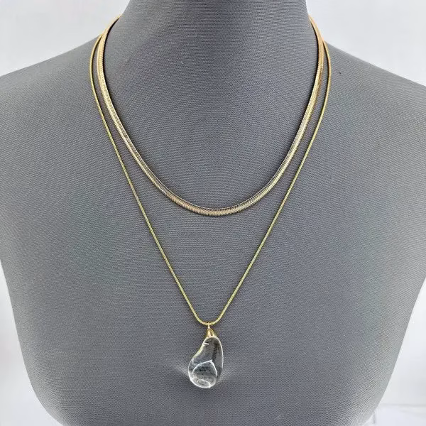 Elegant Double Layer Necklace with Clear Teardrop Pendant in Gold or Silver - Perfect for Any Occasion